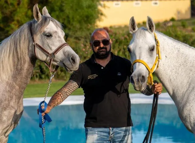 Santa Lucia Фермерский дом