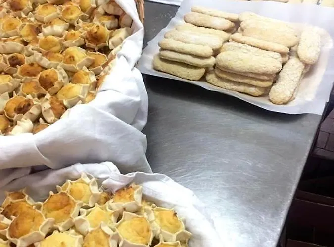 Santa Lucia Фермерский дом *