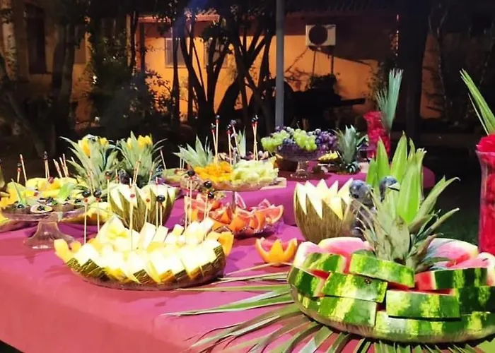 Santa Lucia Фермерский дом Tratalias